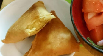 スワヒリ料理のスナック 「サンブーサ」