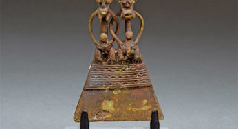 African Art 24　西アフリカの真鍮の装飾品