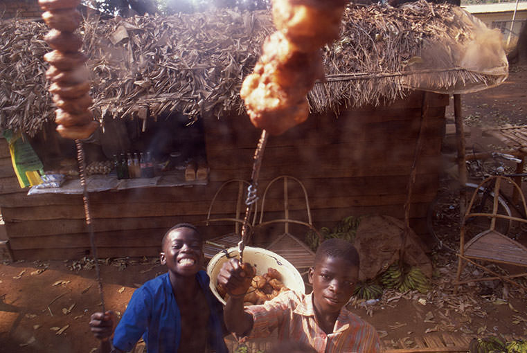 Africa Deep!! 40　“買い食い”こそが旅の醍醐味なのかもしれない