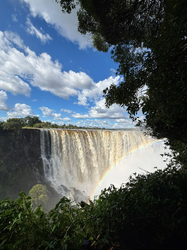 Main Fallsが見えてきました